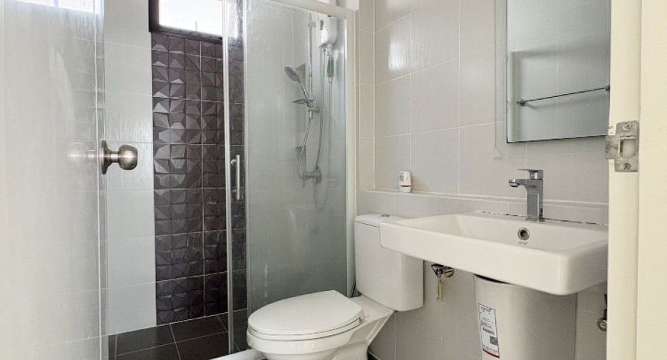 For sale 3 bedrooms house in Bang Sao Thong, Samut Prakan