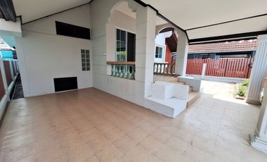 出售 3 卧室 独立屋 在 Mueang Udon Thani, Udon Thani