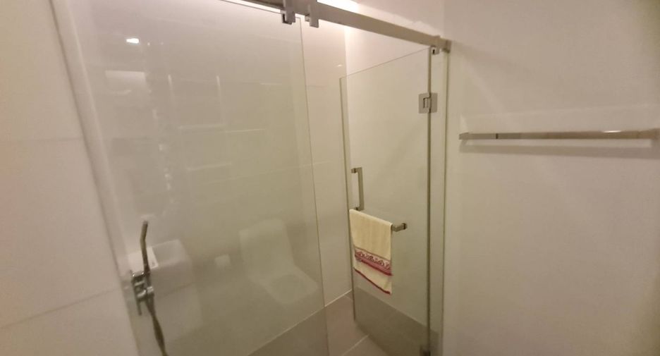 Wohnung zur Miete mit 2 Zimmer in Khlong Toei, Bangkok