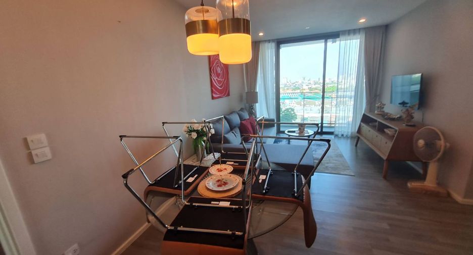Wohnung zur Miete mit 2 Zimmer in Khlong Toei, Bangkok