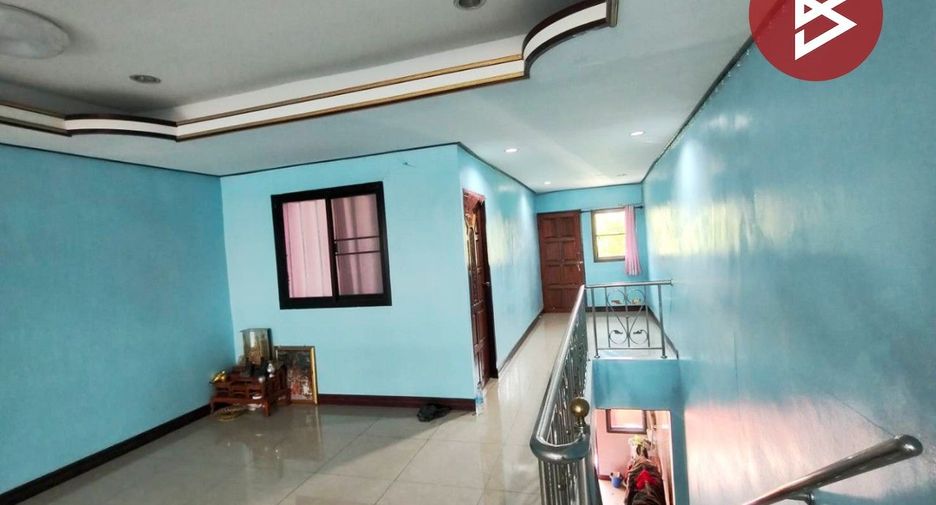 For sale 2 bedrooms retail Space in Lat Yao, Nakhon Sawan