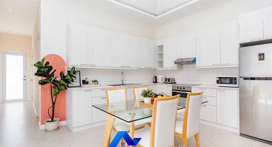 For sale 3 bedrooms villa in Cha Am, Phetchaburi