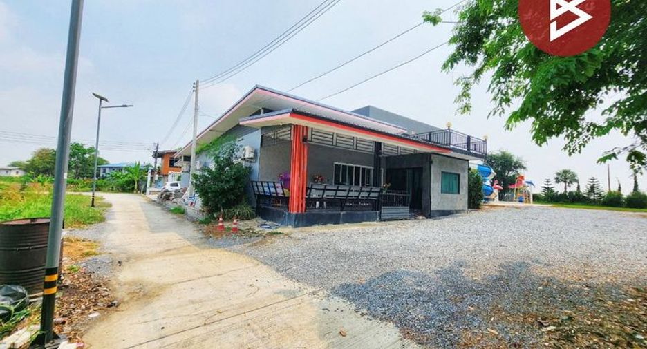 Casa en venta de 6 habitaciones en Bang Pla Ma, Suphan Buri