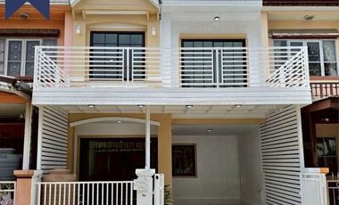 Reihenhaus zum Kauf mit 4 Zimmer in Bang Bua Thong, Nonthaburi