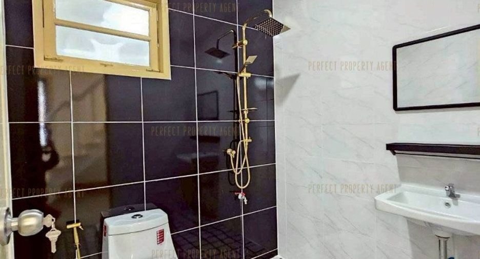 ขาย 4 ห้องนอน ทาวน์เฮ้าส์ ใน บางบัวทอง, นนทบุรี