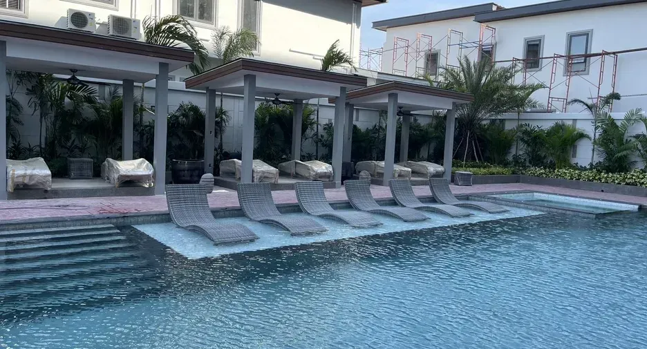 Condo en alquiler de 2 habitaciones en Jomtien, Pattaya
