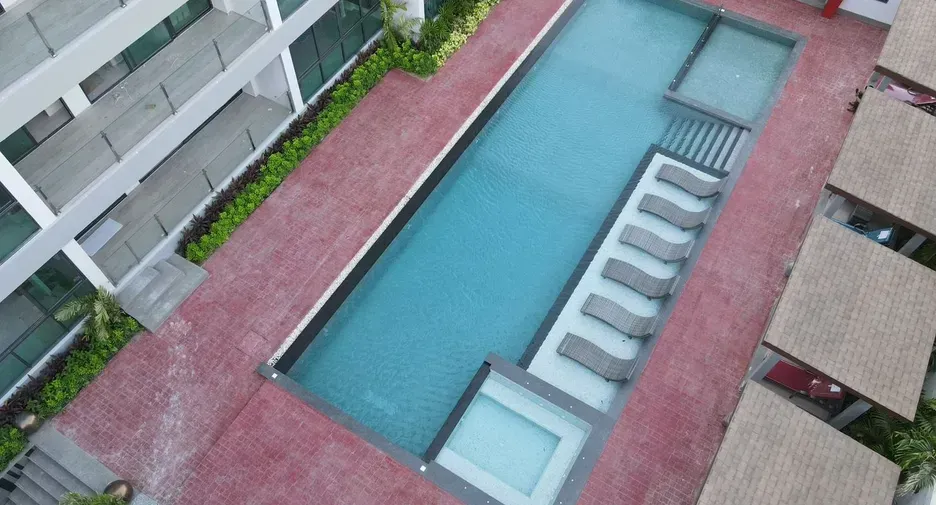 Condo en alquiler de 2 habitaciones en Jomtien, Pattaya