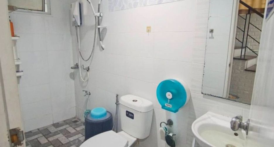 For sale 4 bedrooms house in Bang Pakong, Chachoengsao