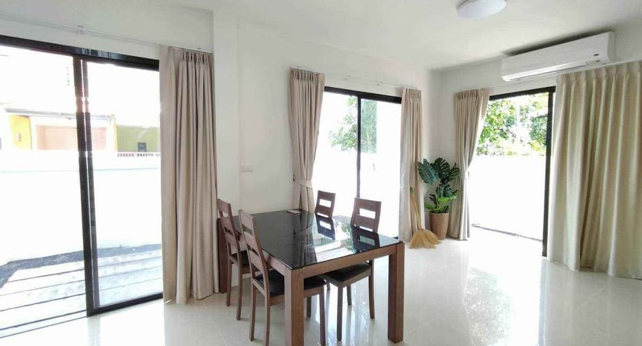For rent 3 bedrooms house in Mueang Phuket, Phuket