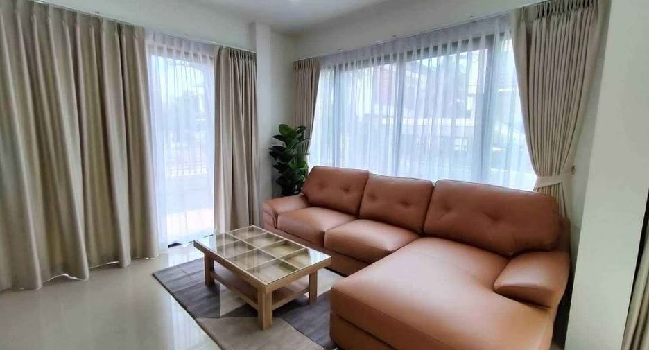 For rent 3 bedrooms house in Mueang Phuket, Phuket