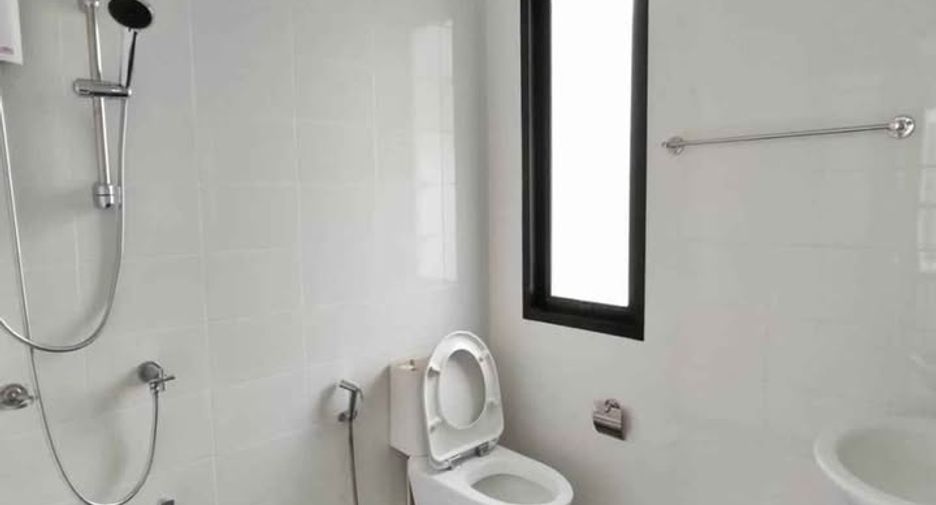 For rent 3 bedrooms house in Mueang Phuket, Phuket