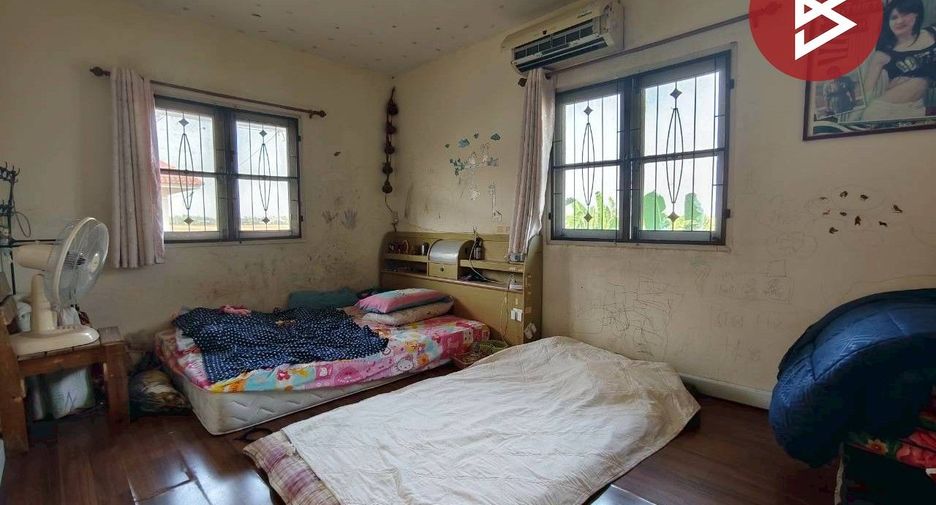 For sale 3 bedrooms townhouse in Phutthamonthon, Nakhon Pathom