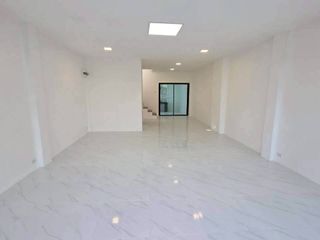 Casa adosada en venta de 2 habitaciones en Kathu, Phuket