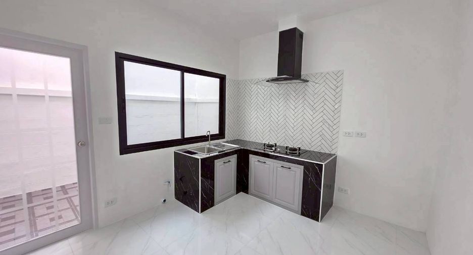 Reihenhaus zum Kauf mit 2 Zimmer in Kathu, Phuket