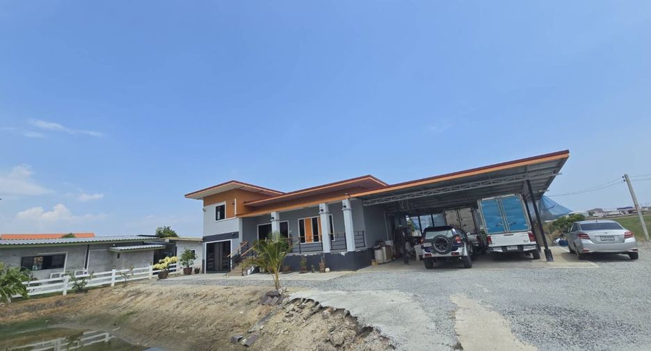 For sale 3 ベッドルーム office in Bang Sao Thong, Samut Prakan