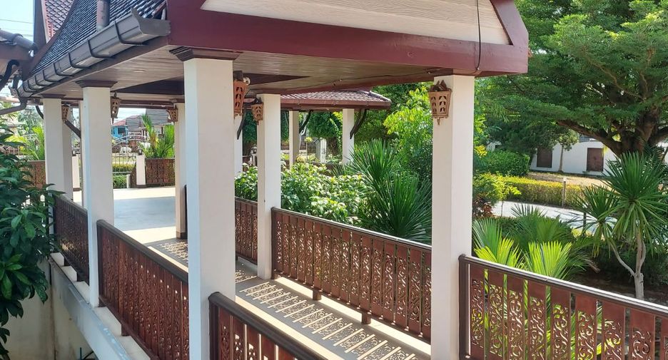 Hotel zum Kauf mit 10 Zimmer in Klaeng, Rayong