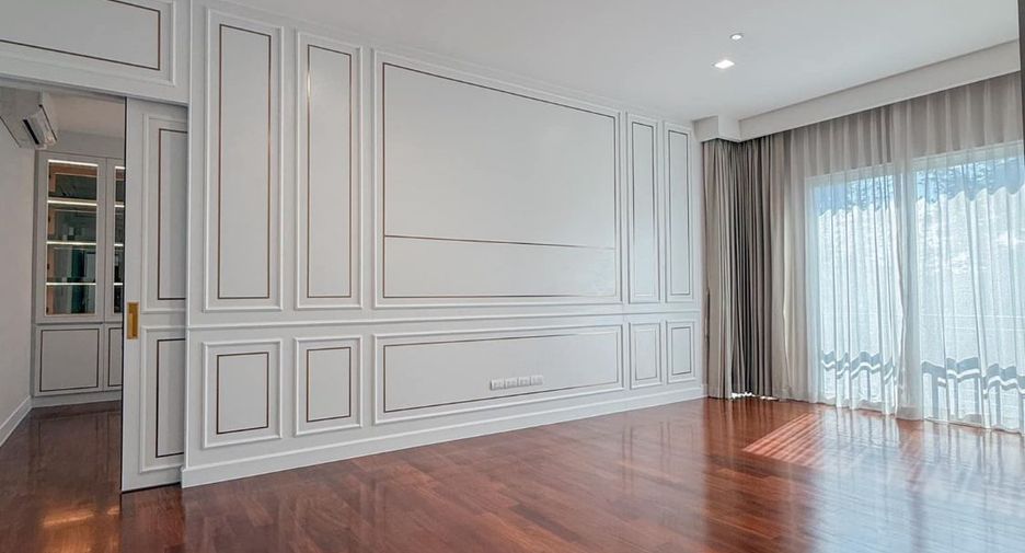 ให้เช่า และ ขาย 4 ห้องนอน บ้านเดี่ยว ใน ปากเกร็ด, นนทบุรี
