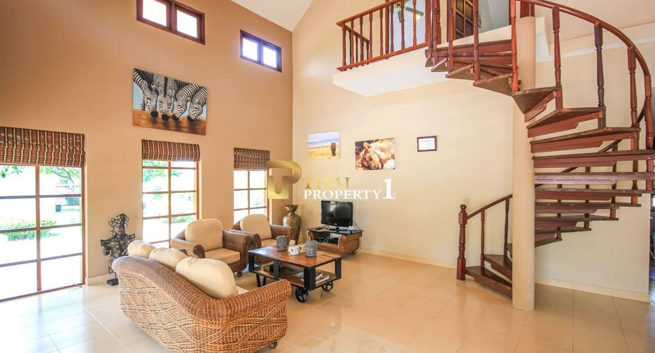 For sale 3 bedrooms villa in Hua Hin, Prachuap Khiri Khan