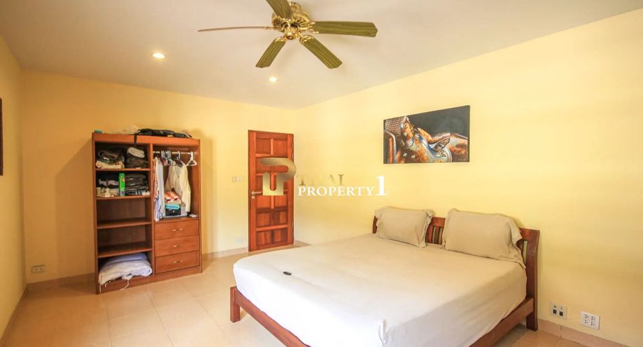 For sale 3 bedrooms villa in Hua Hin, Prachuap Khiri Khan