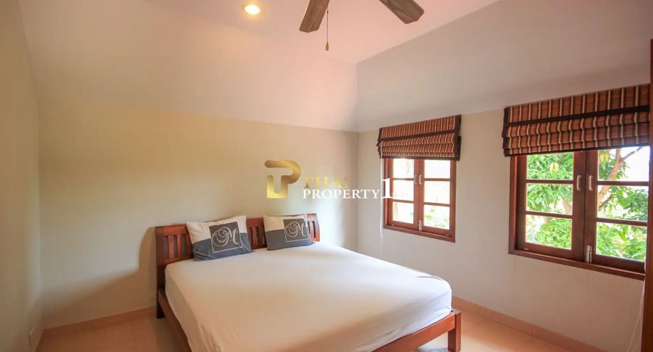 For sale 3 bedrooms villa in Hua Hin, Prachuap Khiri Khan