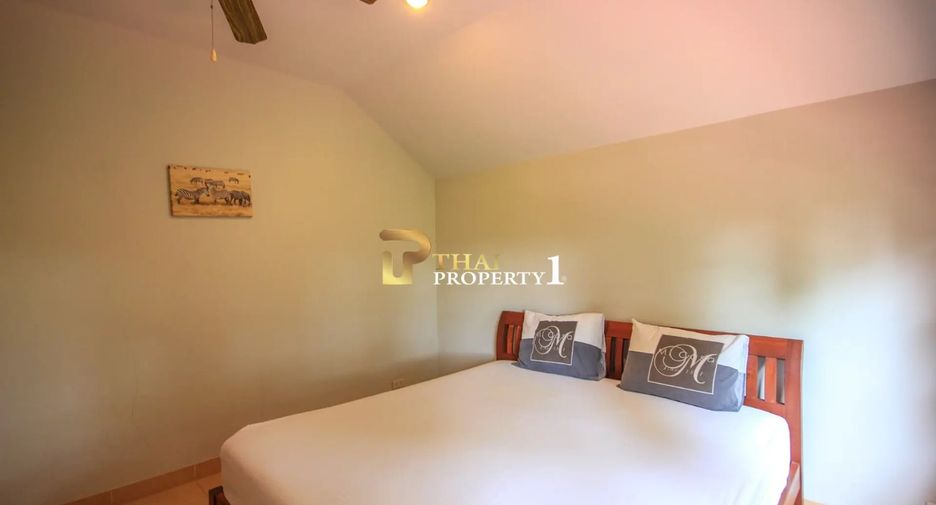 For sale 3 bedrooms villa in Hua Hin, Prachuap Khiri Khan