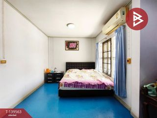 Reihenhaus zum Kauf mit 3 Zimmer in Phra Pradaeng, Samut Prakan