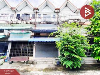 For sale 2 bedrooms retail Space in Mueang Samut Prakan, Samut Prakan