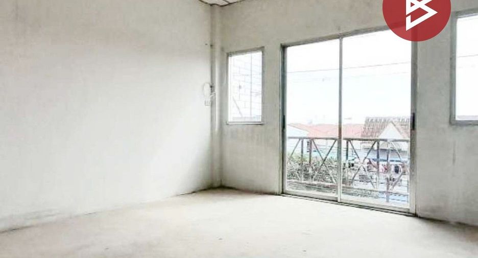 For sale 2 bedrooms retail Space in Mueang Samut Prakan, Samut Prakan