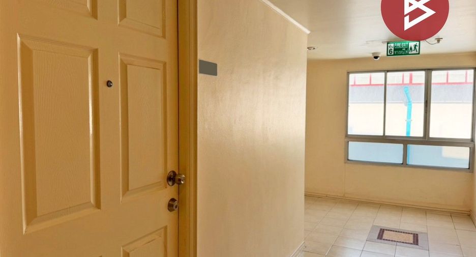 For sale 1 bed condo in Huai Khwang, Bangkok