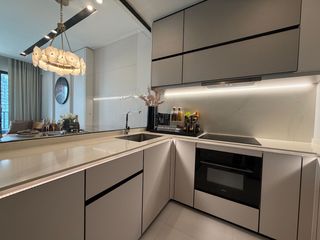 Продажа 2 спальни кондо в Ратчатхещи, Бангкок