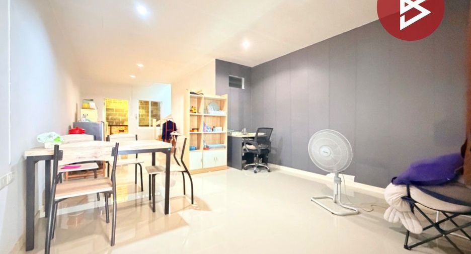 For sale 2 bedrooms townhouse in Bang Bo, Samut Prakan