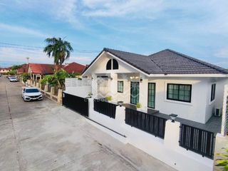 For sale 3 bedrooms house in Bang Lamung, Chonburi