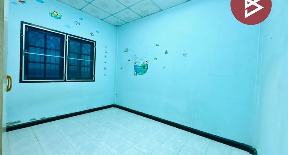 For sale 2 bedrooms townhouse in Nong Khae, Saraburi