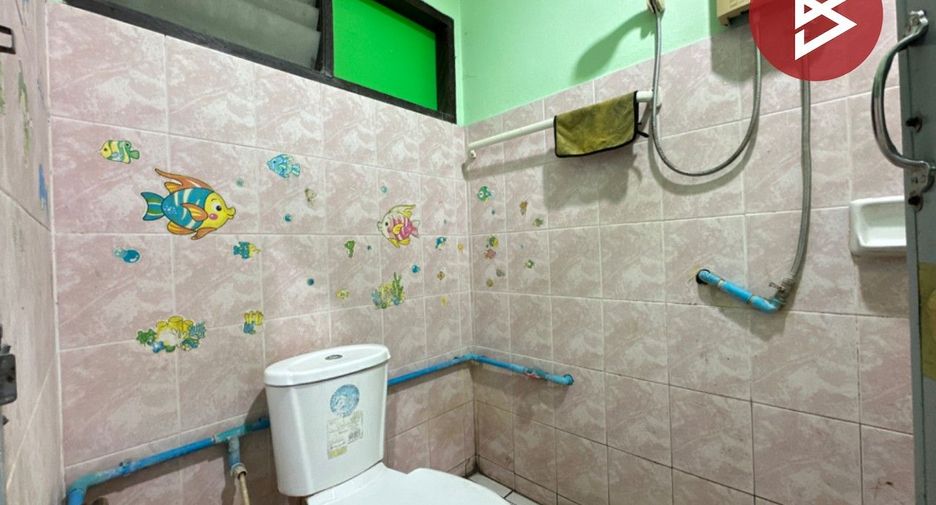 For sale 2 bedrooms townhouse in Nong Khae, Saraburi