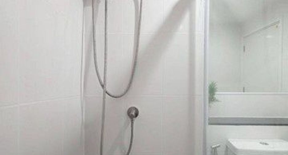À vendre 1 chambre condo à Phra Khanong, Bangkok