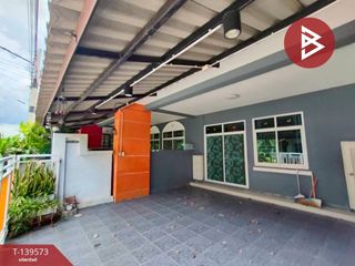 For sale 3 bedrooms townhouse in Phan Thong, Chonburi