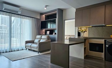 Condo en venta de 2 habitaciones en Bang Rak, Bangkok