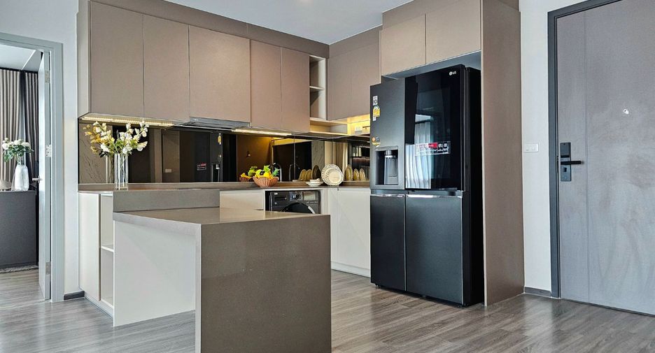 For sale 2 bedrooms condo in Bang Rak, Bangkok