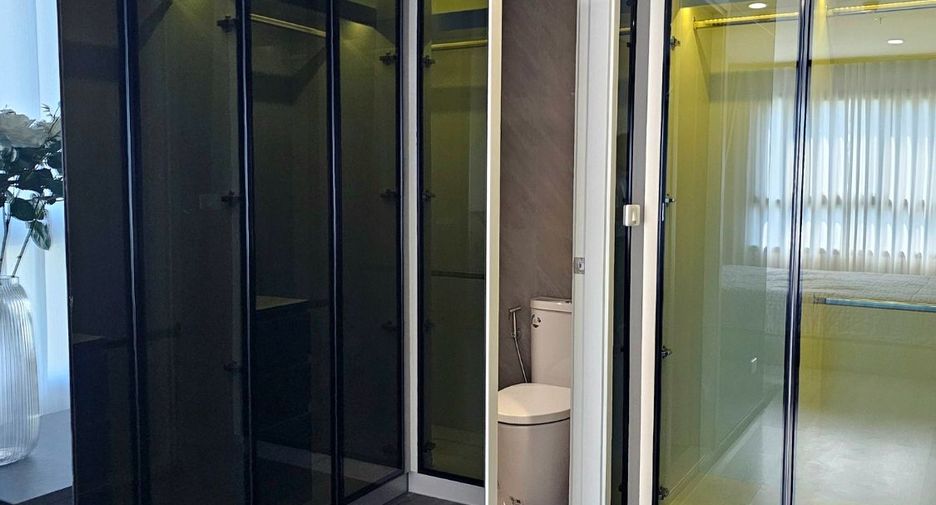 For sale 2 bedrooms condo in Bang Rak, Bangkok