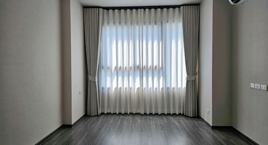 For sale 2 bedrooms condo in Bang Rak, Bangkok