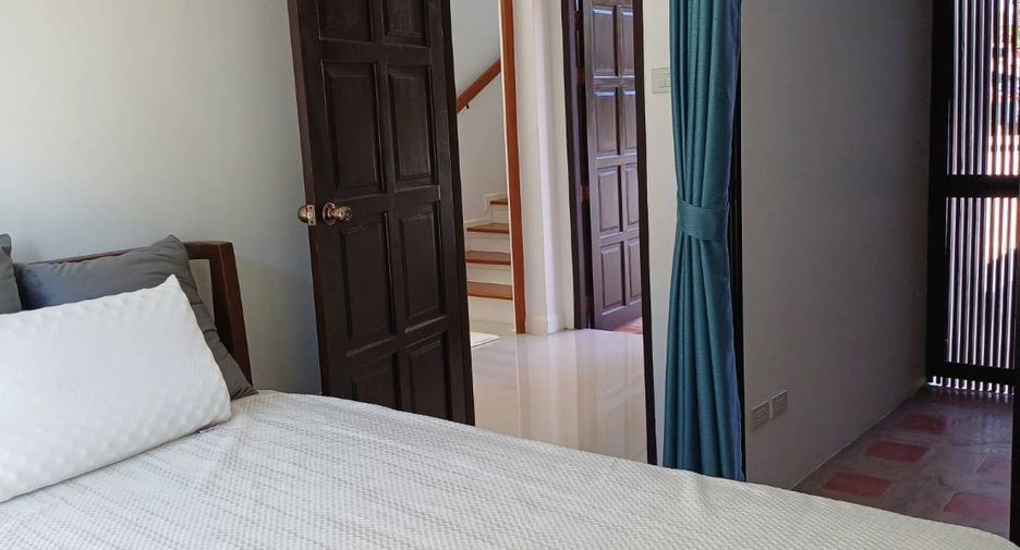 À louer 2 chambres maison à Saraphi, Chiang Mai