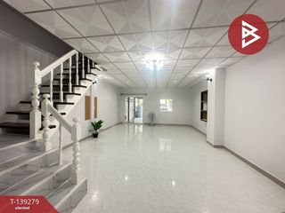 Продажа 3 спальни таунхаус в Mueang Pathum Thani, Патумтани