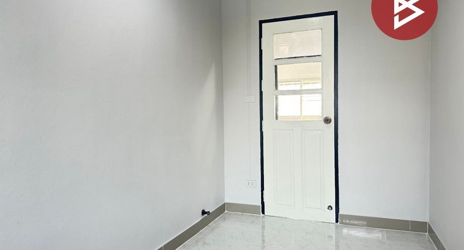 Продажа 3 спальни таунхаус в Mueang Pathum Thani, Патумтани