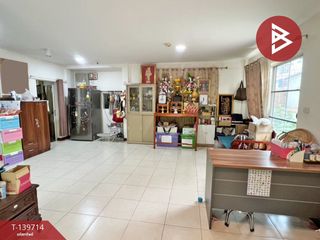 For sale 3 bedrooms house in Prawet, Bangkok