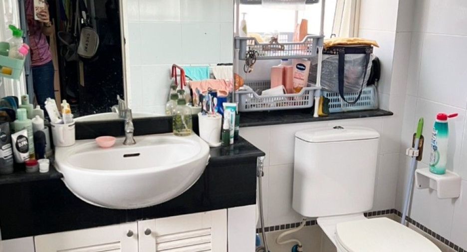 For sale 3 bedrooms house in Prawet, Bangkok