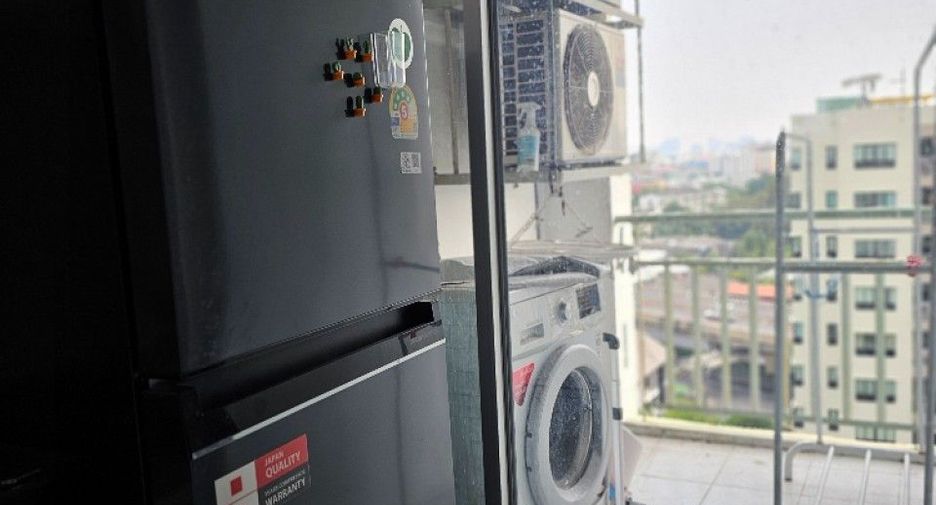 For sale 1 bed condo in Bang Phlat, Bangkok