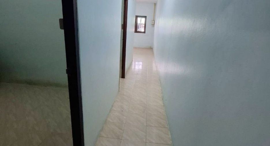 À vendre 2 chambres maison de ville à Mueang Chanthaburi, Chanthaburi
