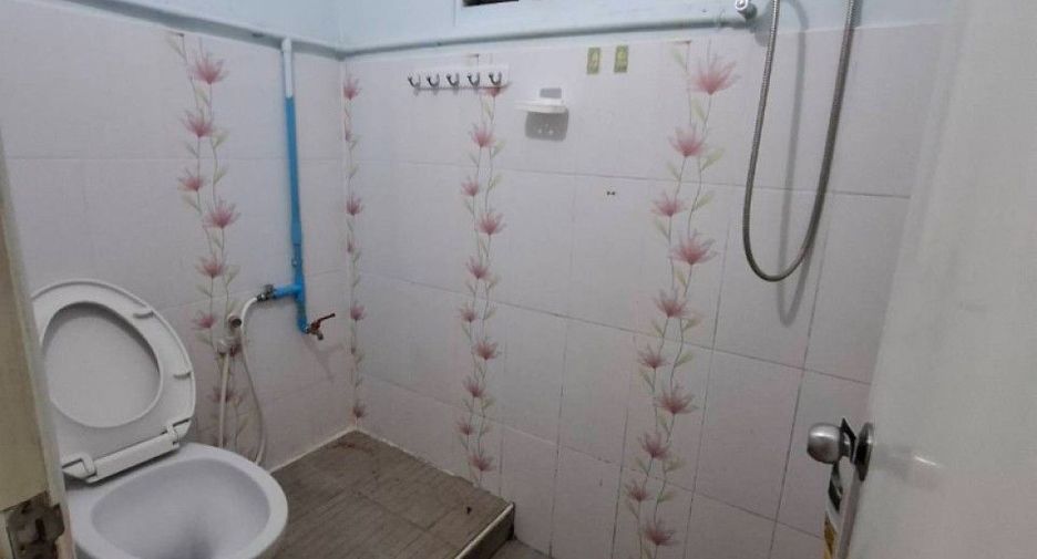 À vendre 2 chambres maison de ville à Mueang Chanthaburi, Chanthaburi