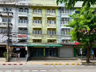 For sale 10 bedrooms retail Space in Bang Na, Bangkok
