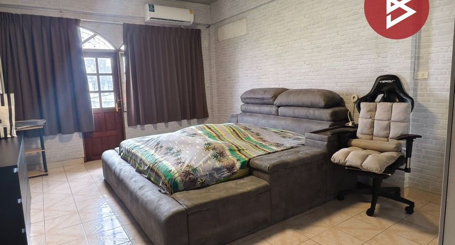 For sale 10 bedrooms retail Space in Bang Na, Bangkok